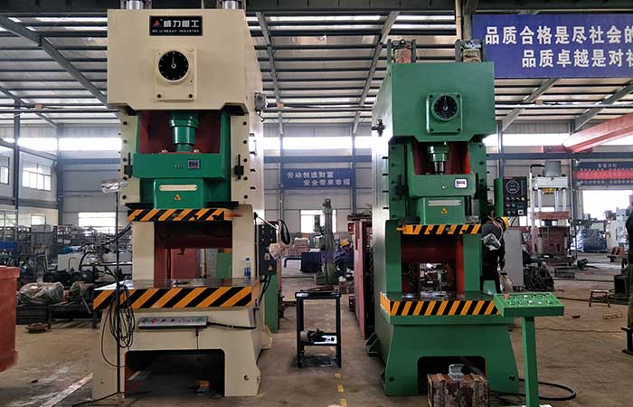 160噸氣動(dòng)沖床廠(chǎng)家